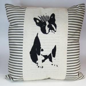 Decorative Pillow Cushion Cover With Black And..