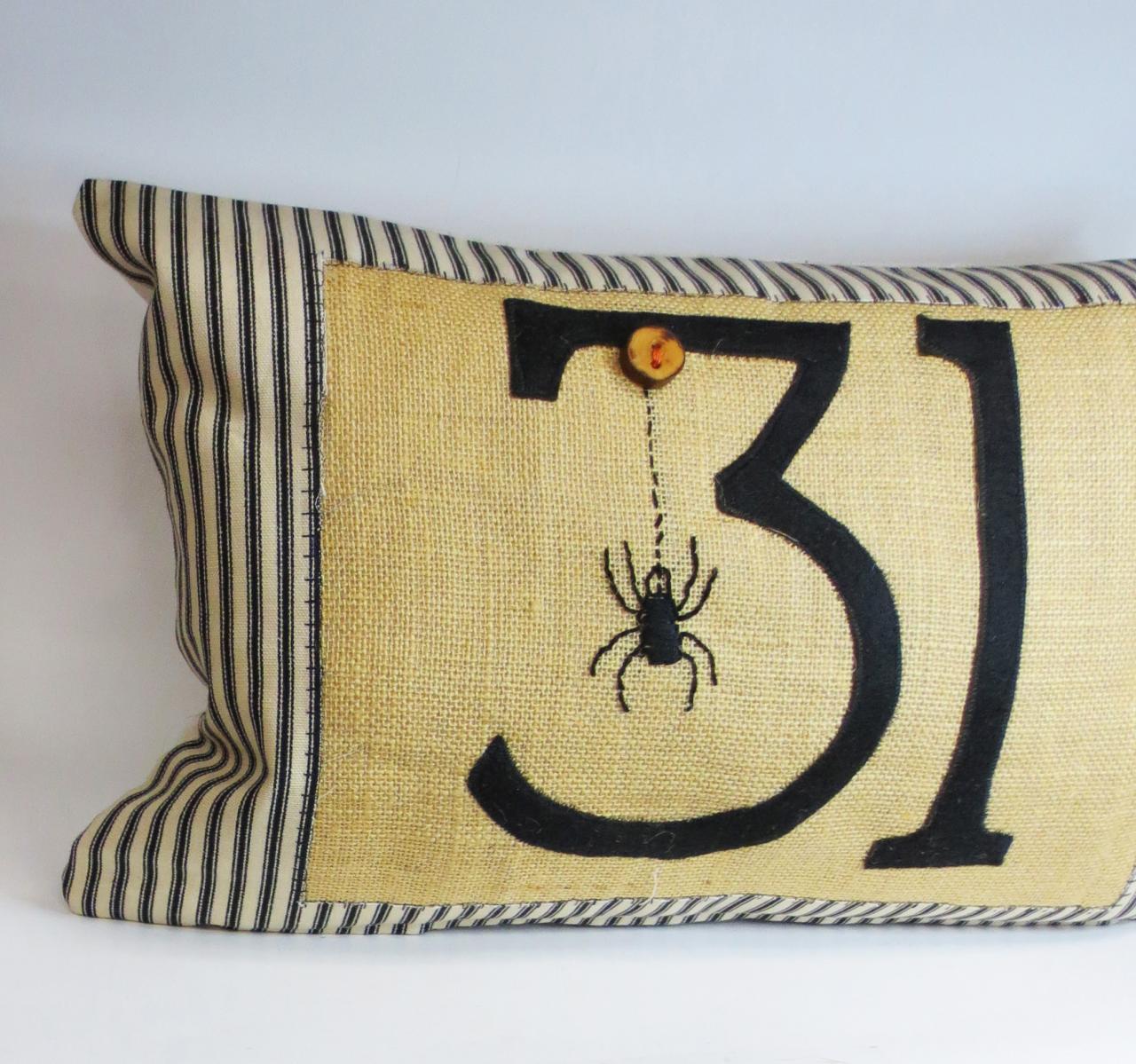 Decorative Kidney Pillow Cushion Cover With Spider And Halloween Inspired